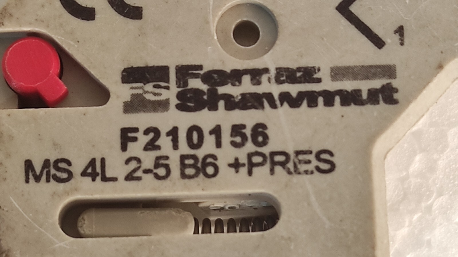admin/uploads/uploads/Ferraz Shawmut F210156 Touch Switch Ms4L2-5B6+Pres_3.webp